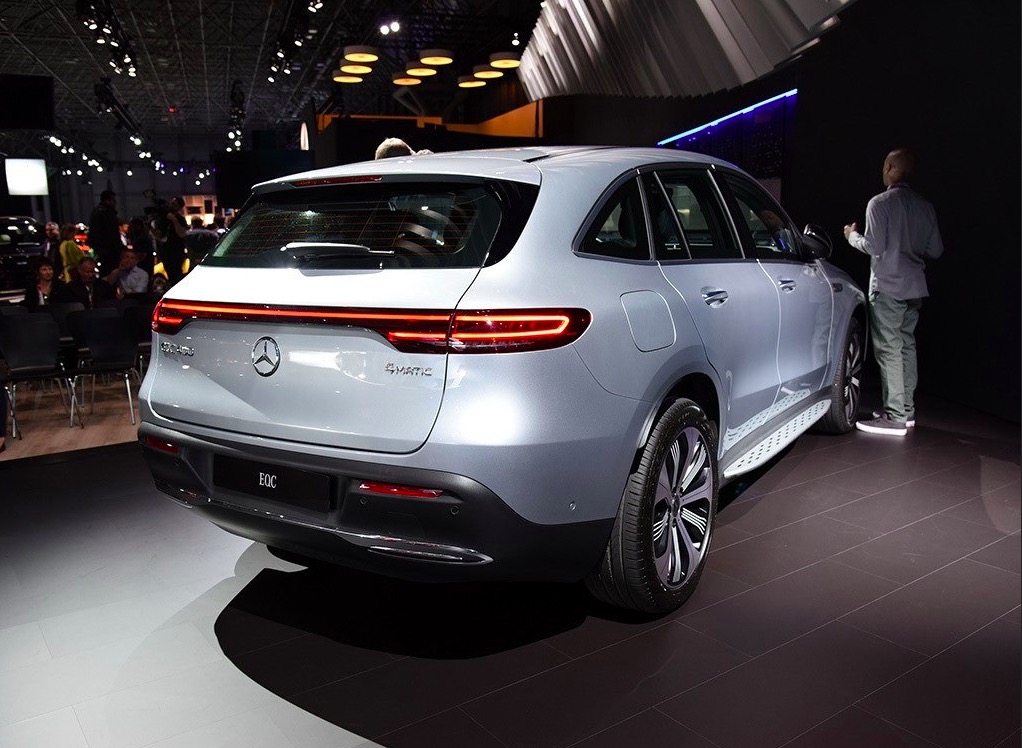 奔驰eqc(海外)2019款 edition 1886 转载自百家号作者:老王学车噗