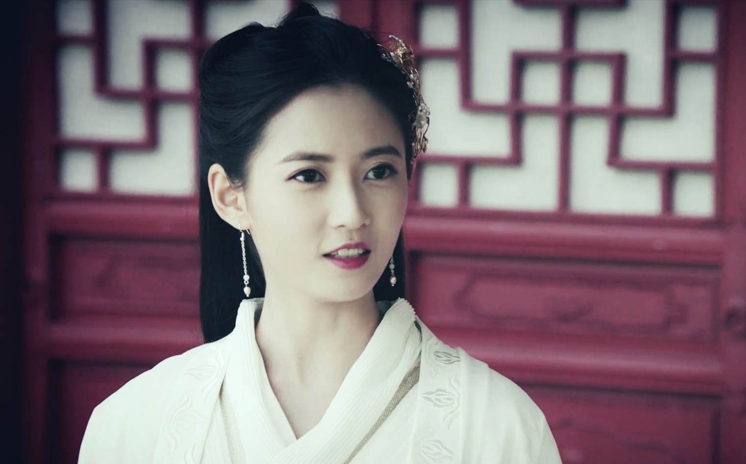 陈钰琪《倚天屠龙记》美图截修,这个赵敏扮相还是很美的