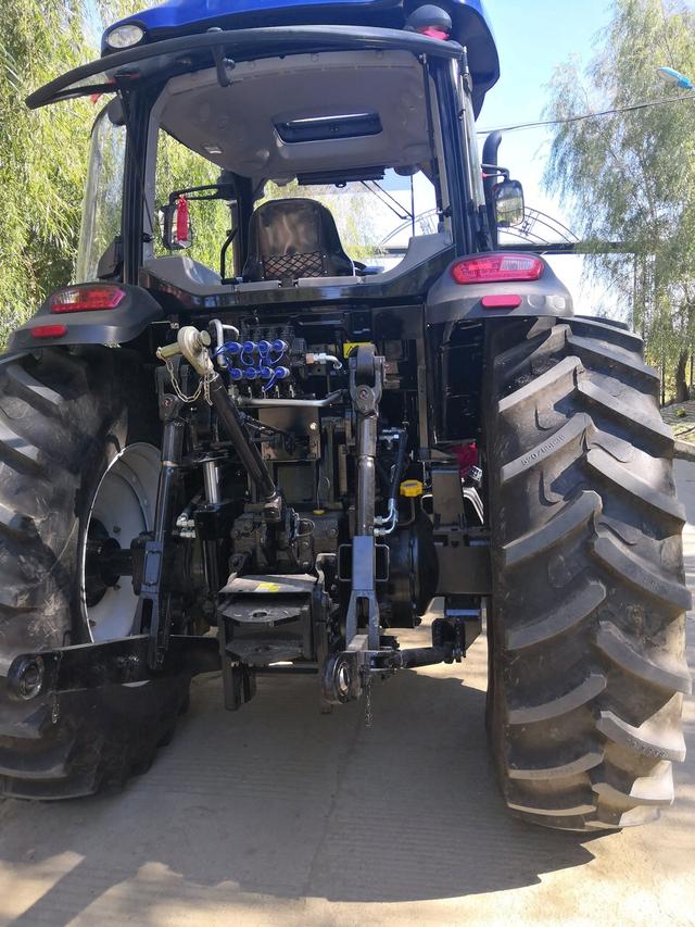 有些农机人把雷沃mr2104拖拉机和东方红ld2104拖拉机,并列为选购名单