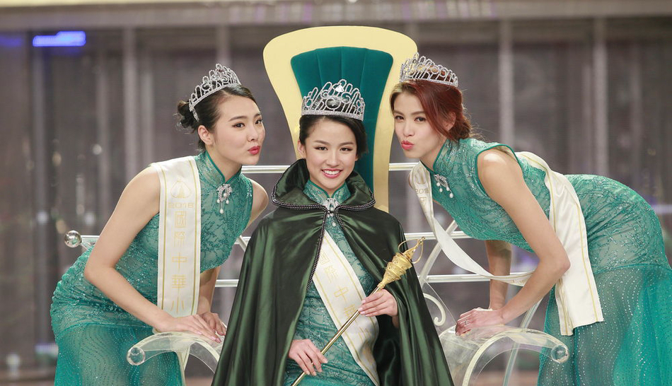 组图:国际中华小姐竞选众美女斗艳 李思佳当选华姐冠军