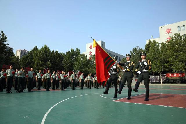 济南武警总队图片