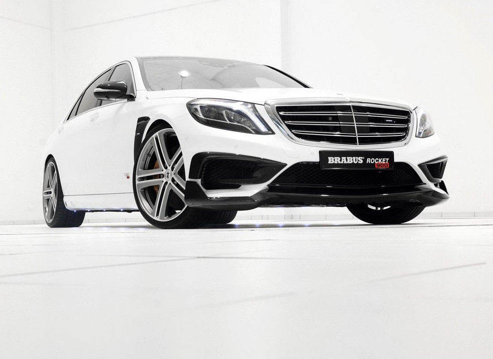 巴博斯 s级在拥堵的路况比较大油门的起步时,偶尔会出现比较明显的