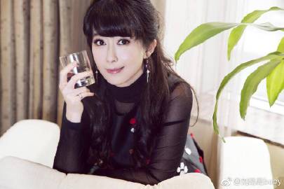 孟庭苇工作室回应张志鹏 对此你怎么看?|网友神评论