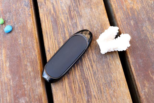 老烟民的戒烟神器—超感觉小q电子戒烟器!