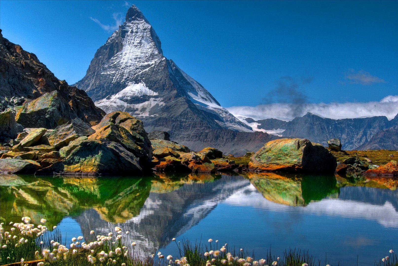 全球最美山峰图片