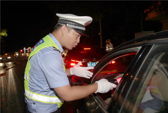 交警提醒:酒後這幾種行為不開車也算酒駕,老司機們別不當回事!