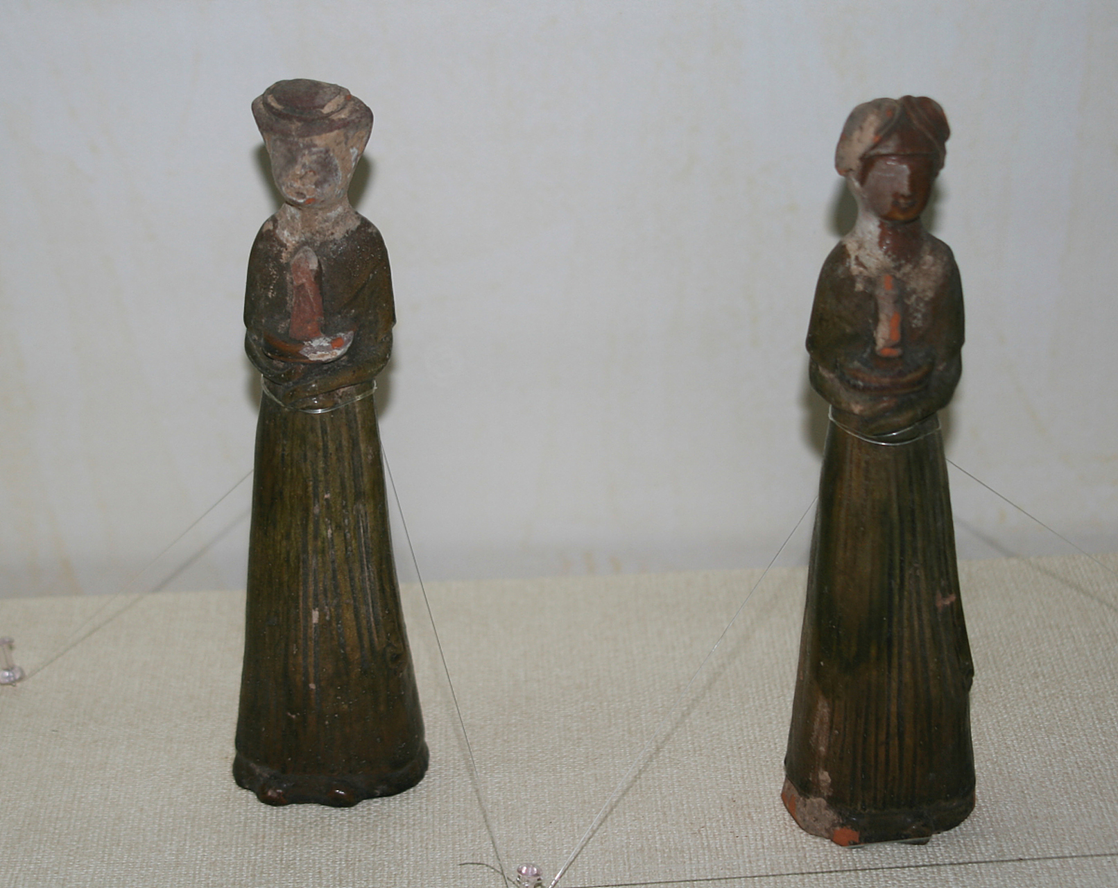 甸服:距离夏都城五百里以内的方国部落是夏都城的主要粮食供应区.