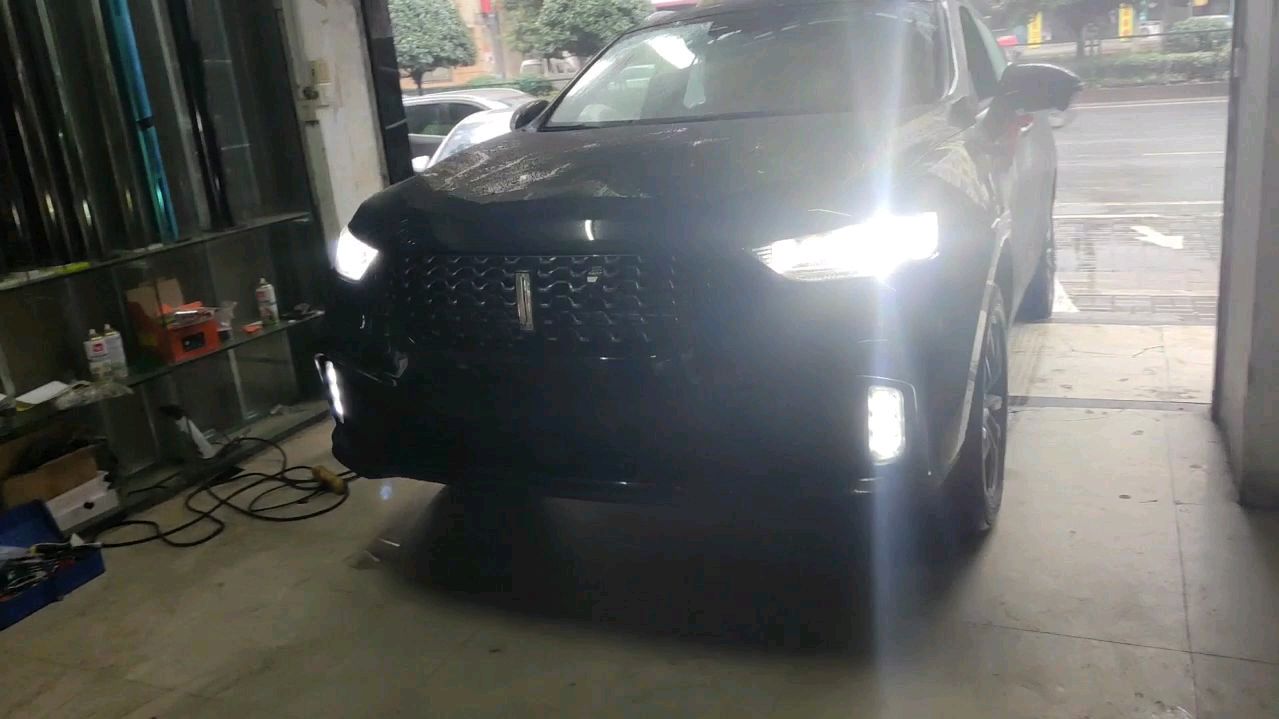 长城魏派vv5是长城豪华品牌入门级车型