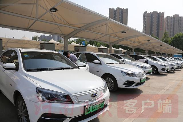 河南最大共享充电场站在郑州上线运营!每天供千余辆汽车快速充电