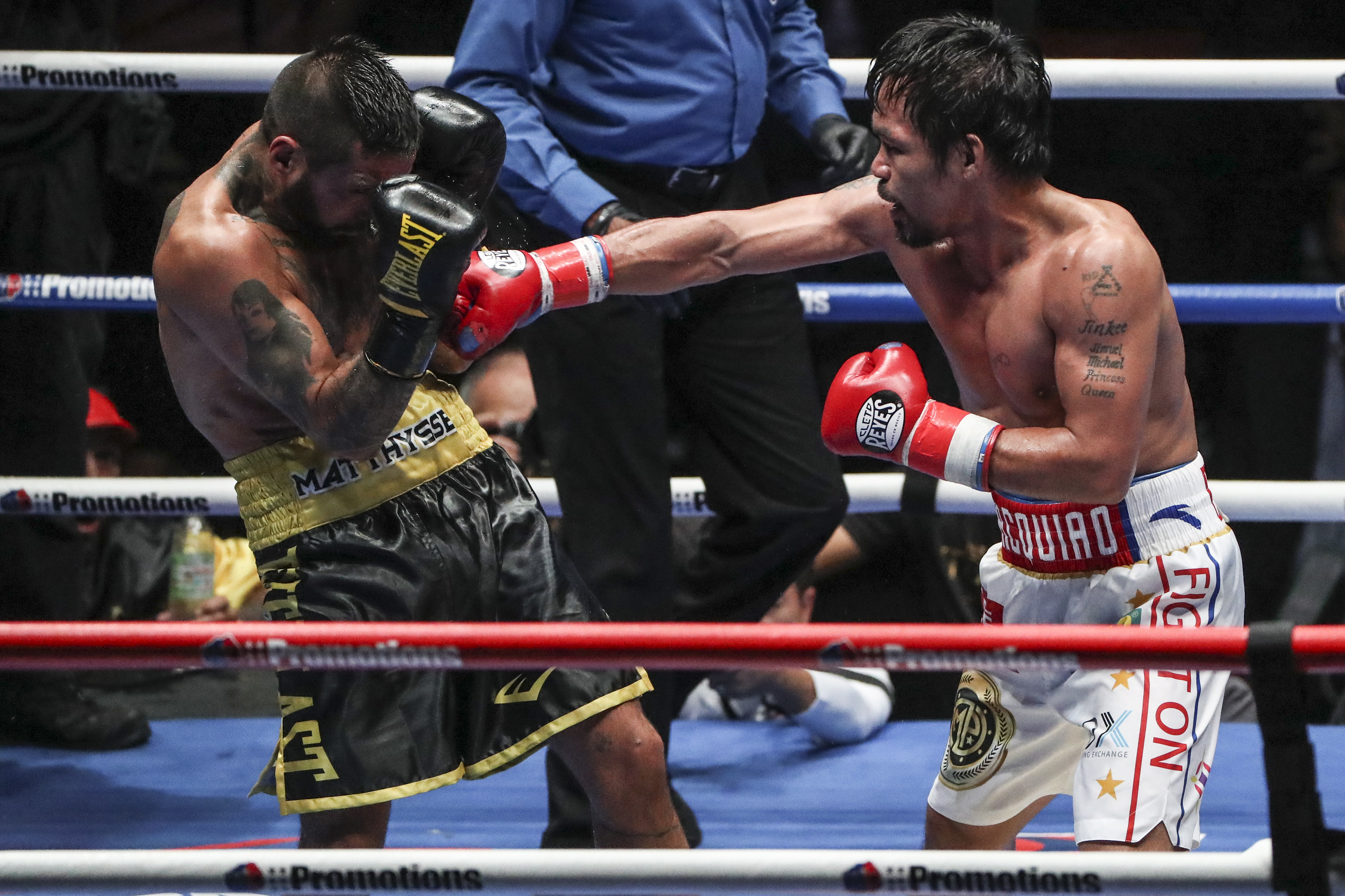 拳击——wba次中量级拳王战:帕奎奥击败马特西(13)