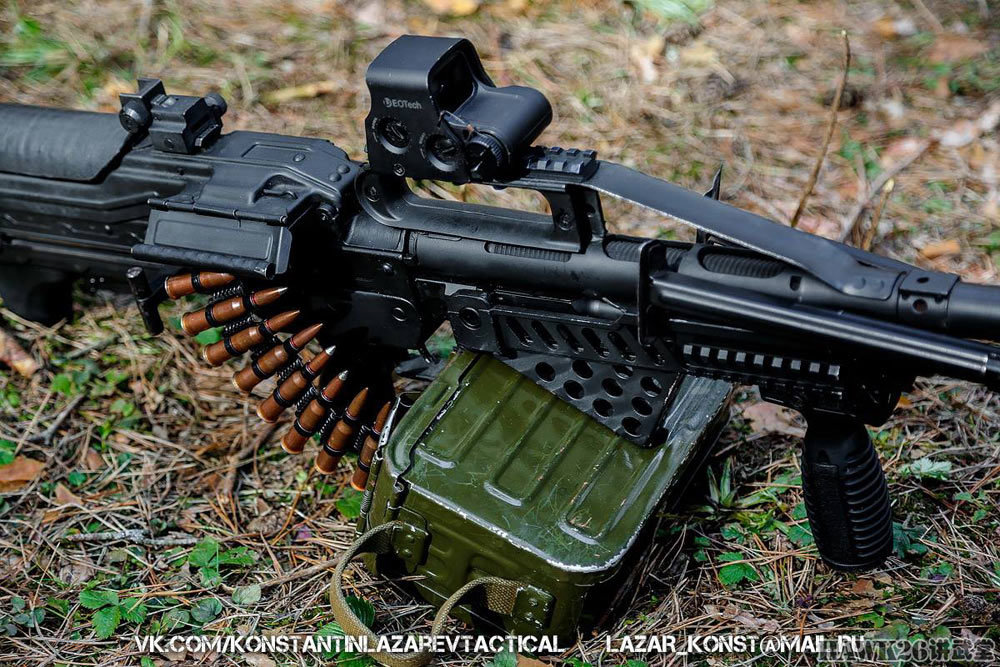 "拉扎列夫战术"公开无托版pkp机枪 史上威力最大的同类型枪械