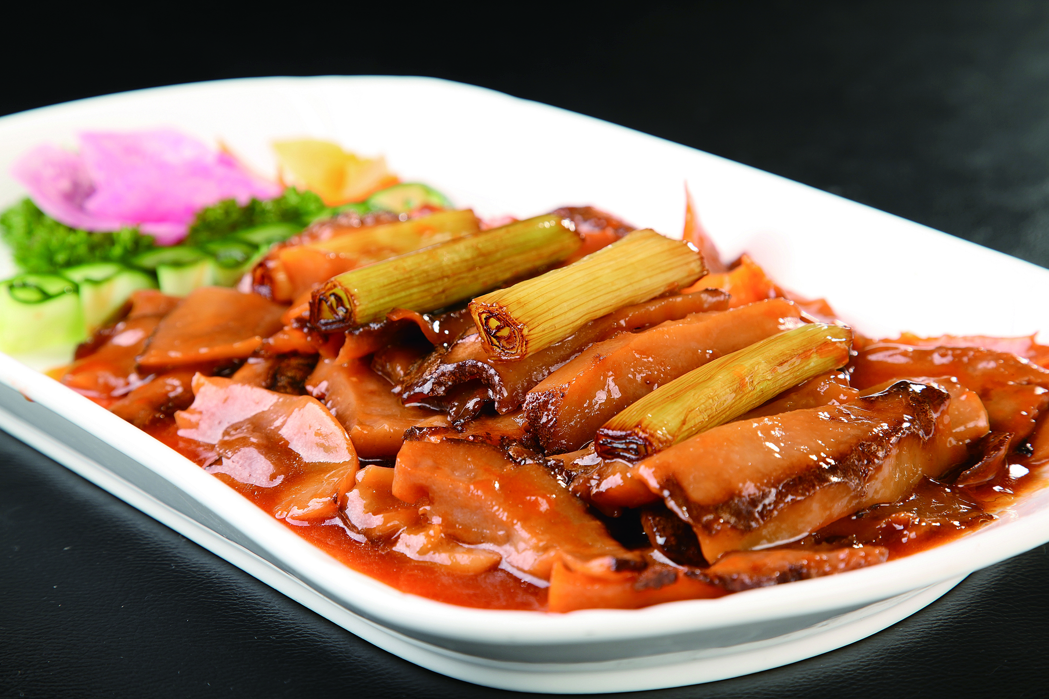 每日推荐六道美味炒菜:六道玉盘珍馐的美食