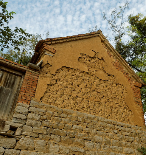 农村老房子的土坯墙,为什么总被当作怀旧的对象?