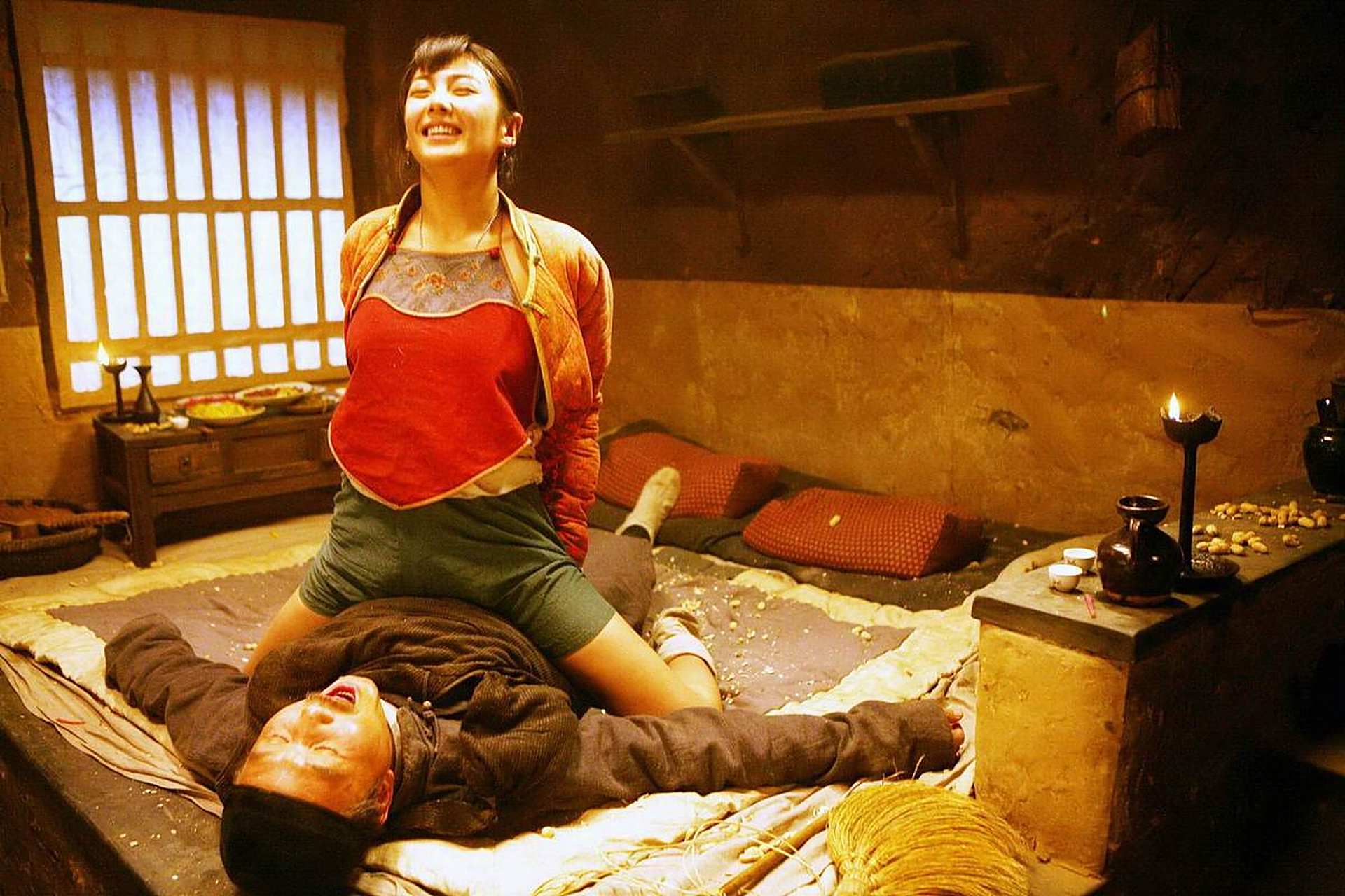 在我看来,陈忠实写的是"史诗",贾平凹写的是"