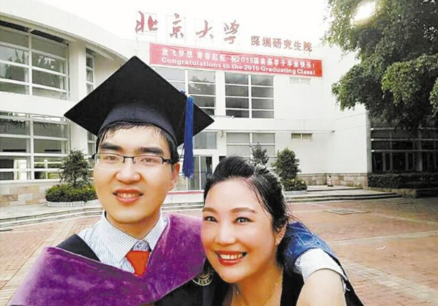 他,从"脑瘫儿"到北大,哈佛双硕士!其背后的故事让人动容!