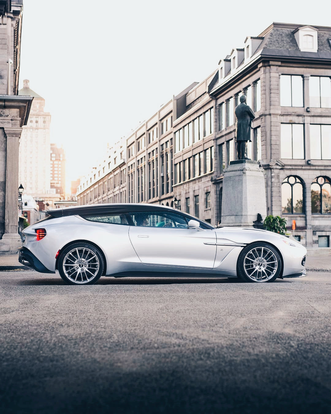 猎装版阿斯顿马丁zagato,被尾灯迷住了!