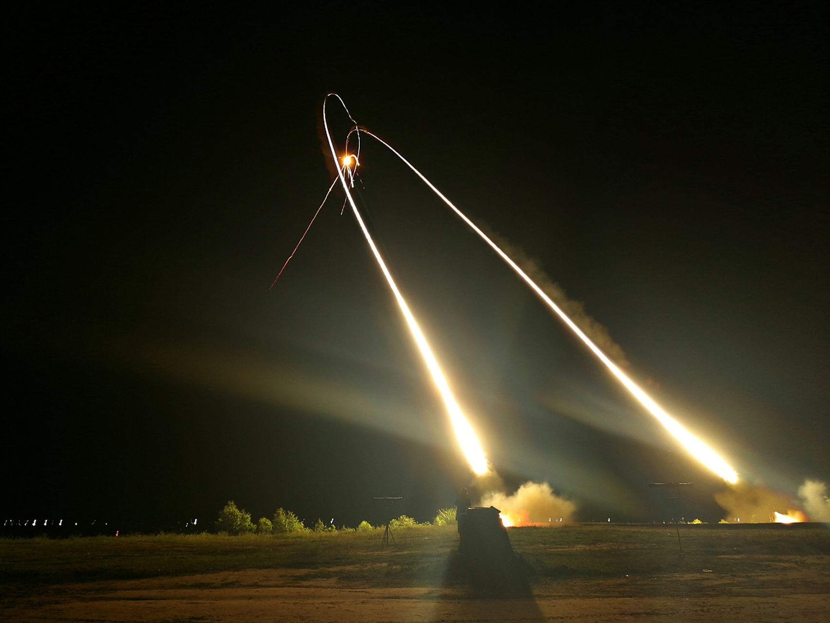 首款激光武器死光a震撼亮相,领先美西方15年,下一批