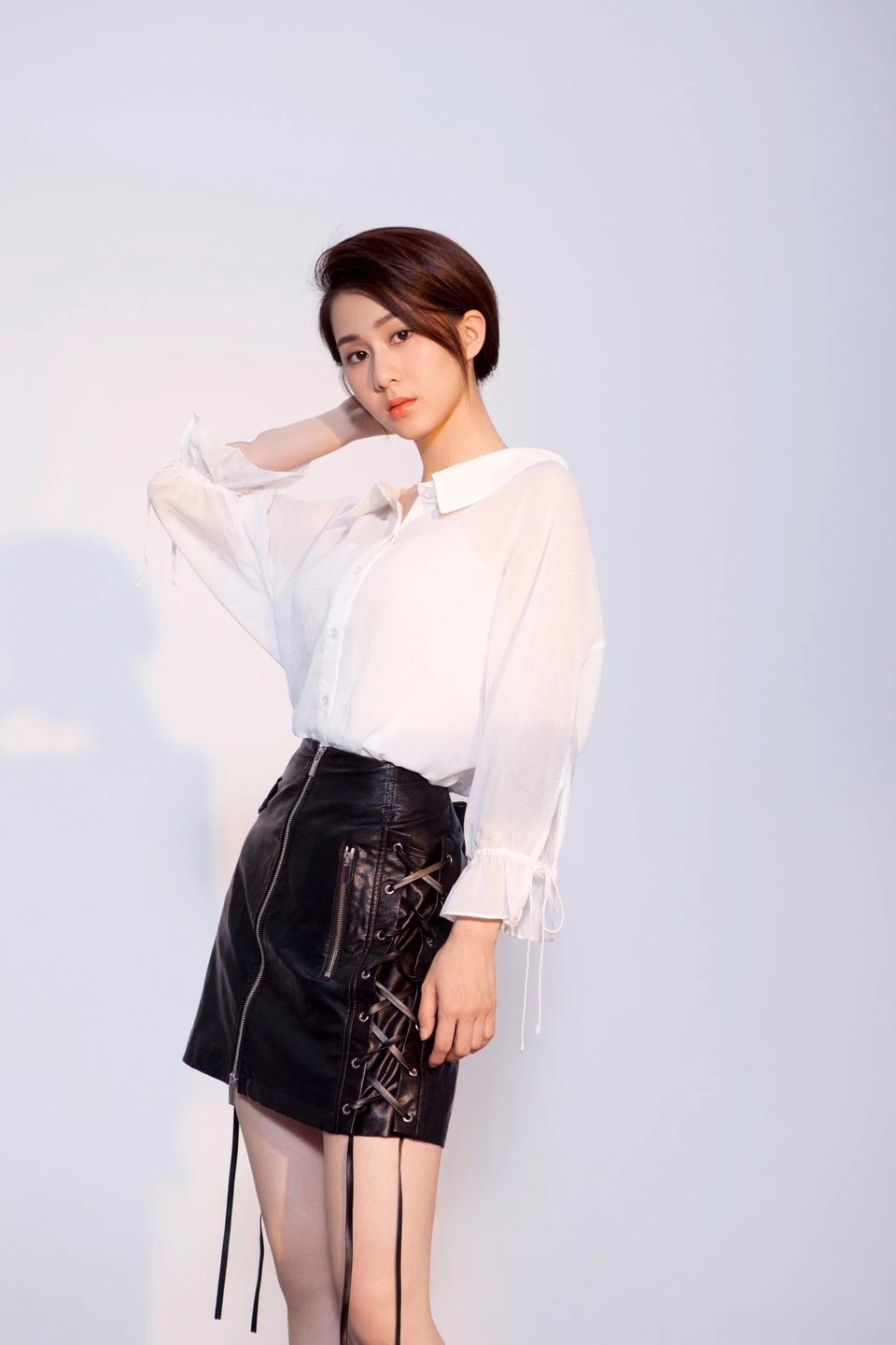 刘颖伦的哪个形象照最迷人?