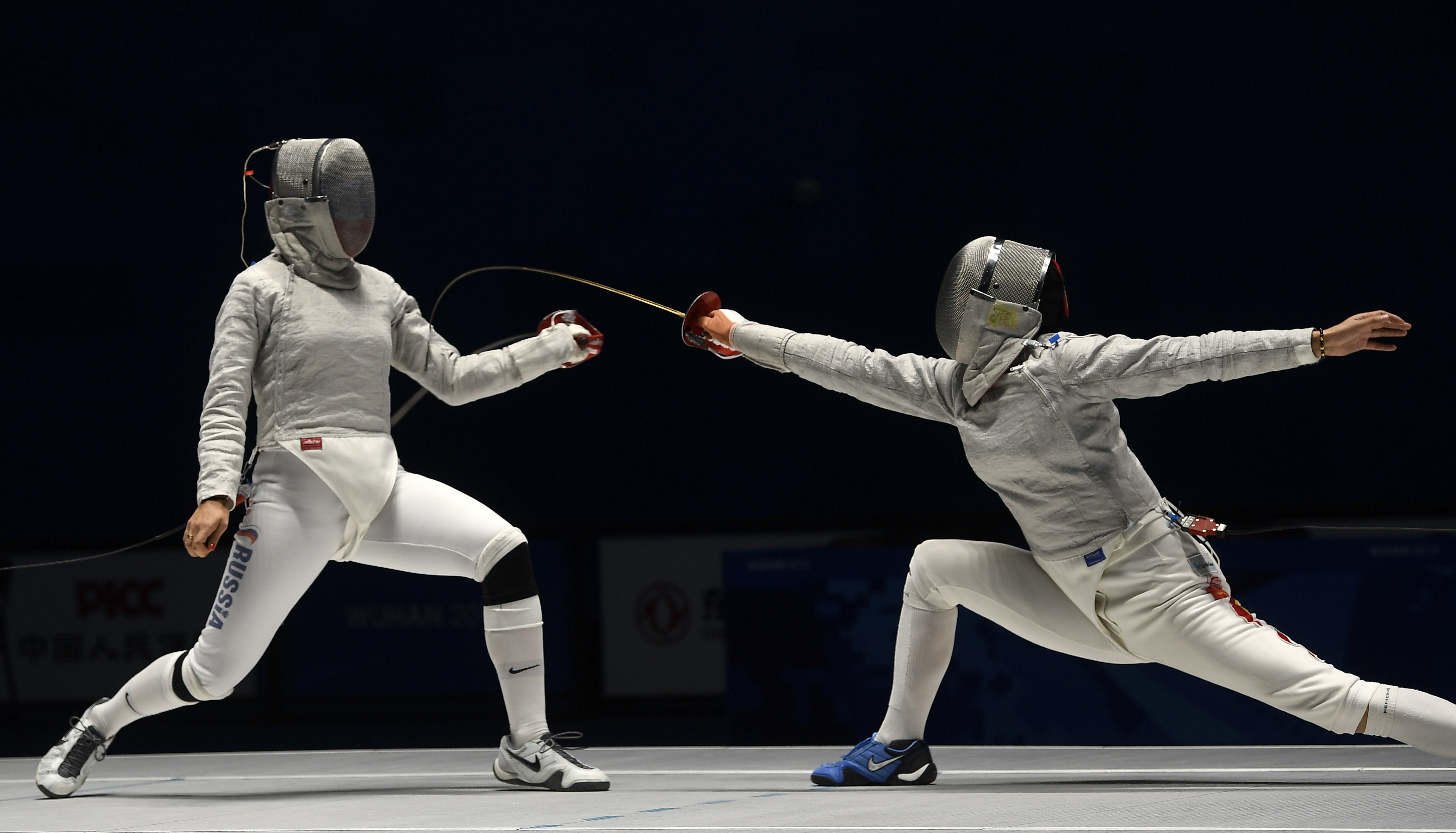 击剑——中国选手钱佳睿获得女子佩剑亚军