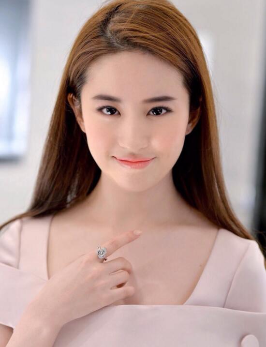 刘亦菲:出淤泥而不染,"神仙姐姐"的颜值让你着迷!刘亦菲,中国女演员