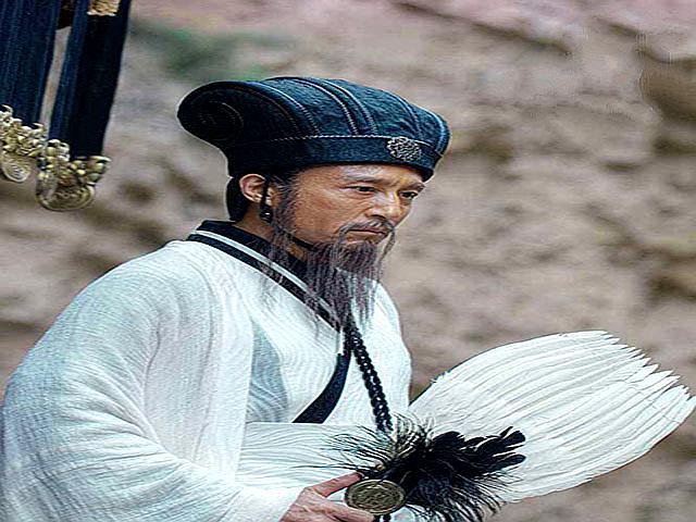 在中国传统戏曲中诸葛亮总是手持羽扇,鹅毛扇又代表着什么呢?