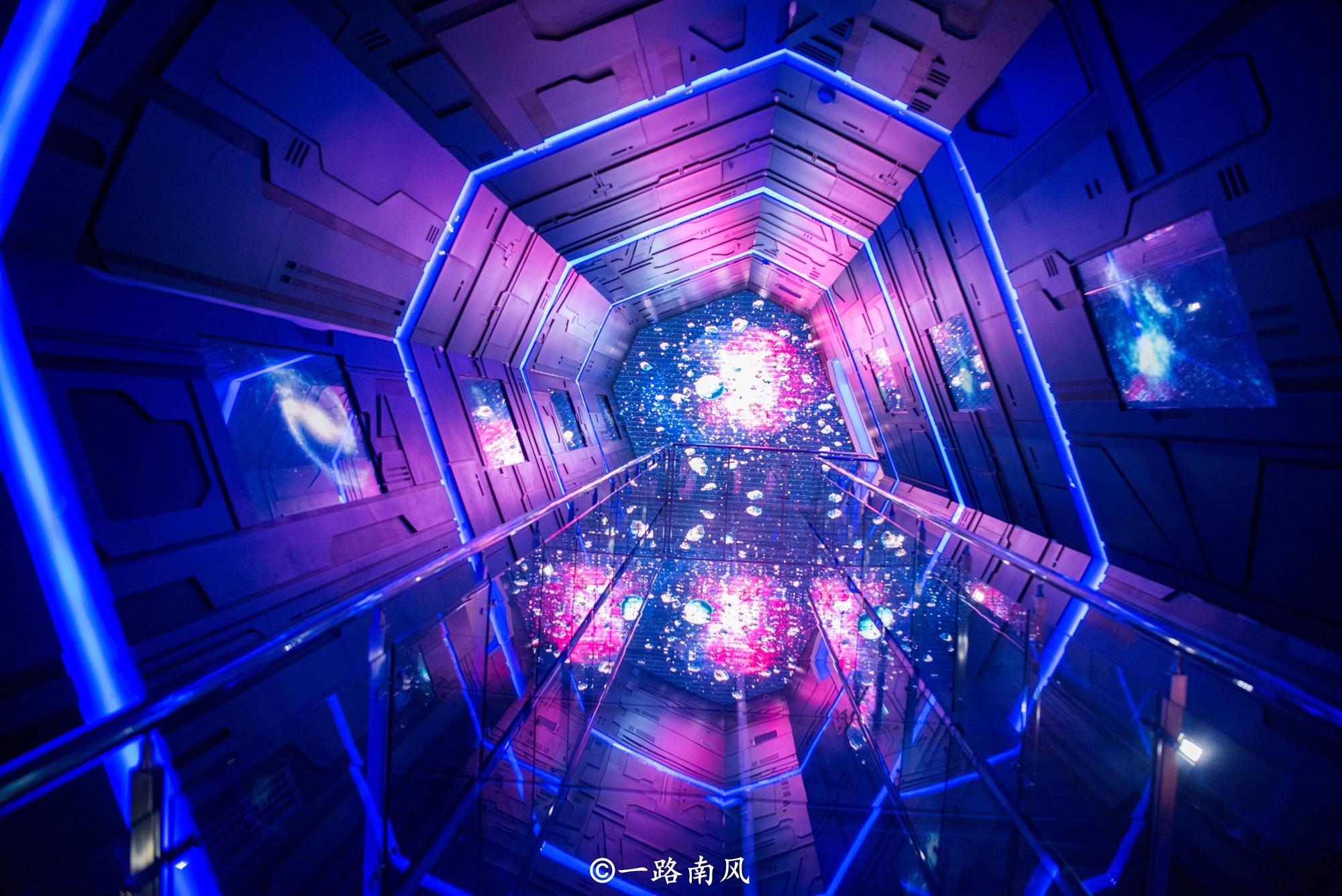 "一口大锅"带火贵州小镇,天文体验馆藏着黑洞与宇宙秘密!