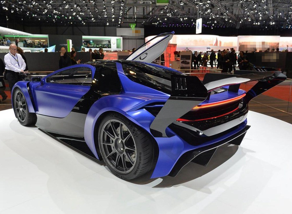 用颜值来征服你,泰克鲁斯·腾风 at96 trev 2016款 基本型