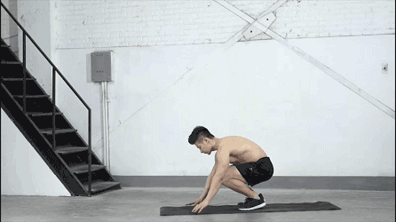 一个让人又爱又恐惧的动作——波比跳,每天4组,好处超乎你想象