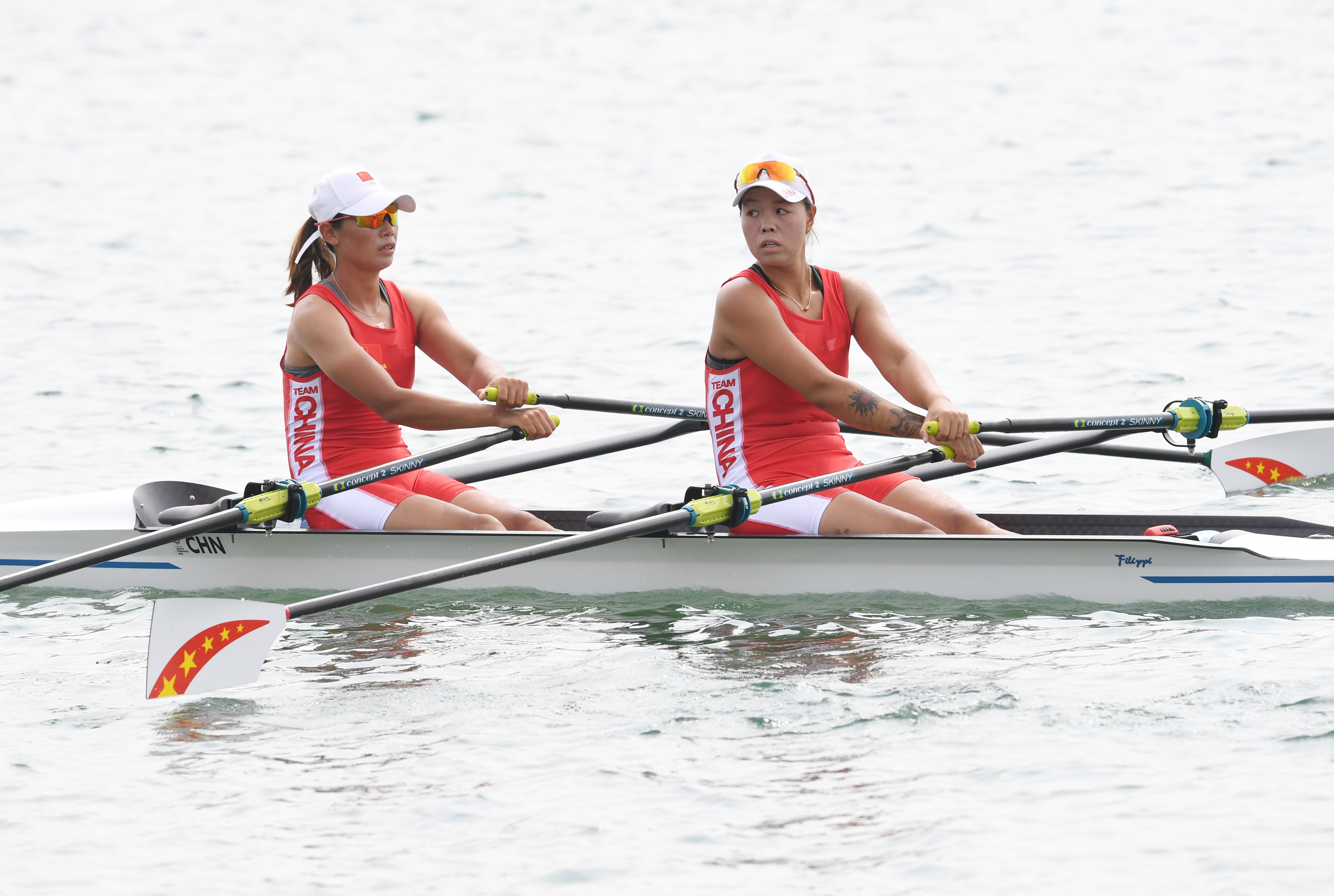 赛艇——中国选手江燕,李晶晶获得女子双人双桨冠军(3)