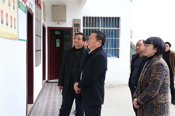 「德江要闻」︱ ︱商友江到煎茶楠杆等乡镇调研督导 脱贫攻坚巩固提升