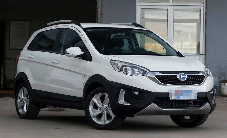 昌河q25图片赏析,整体外观设计很不错,全身比例很协调