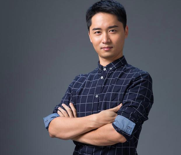 欢聚时代ceo李学凌自曝植入芯片,春雨医生高管:那只是血糖仪