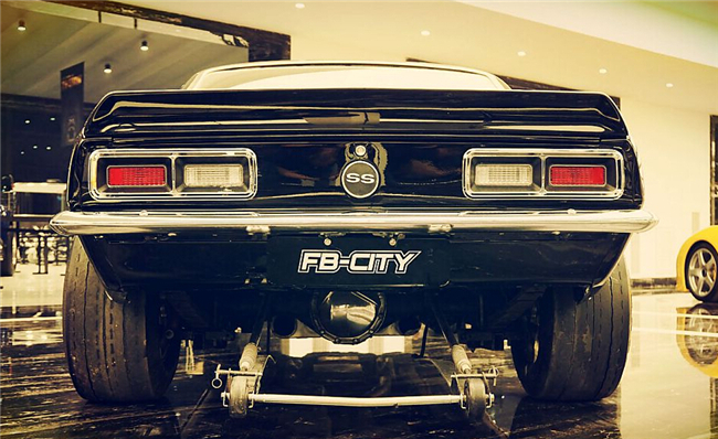 爱车人士心目中的神话 雪佛兰科迈罗ss427复古范儿