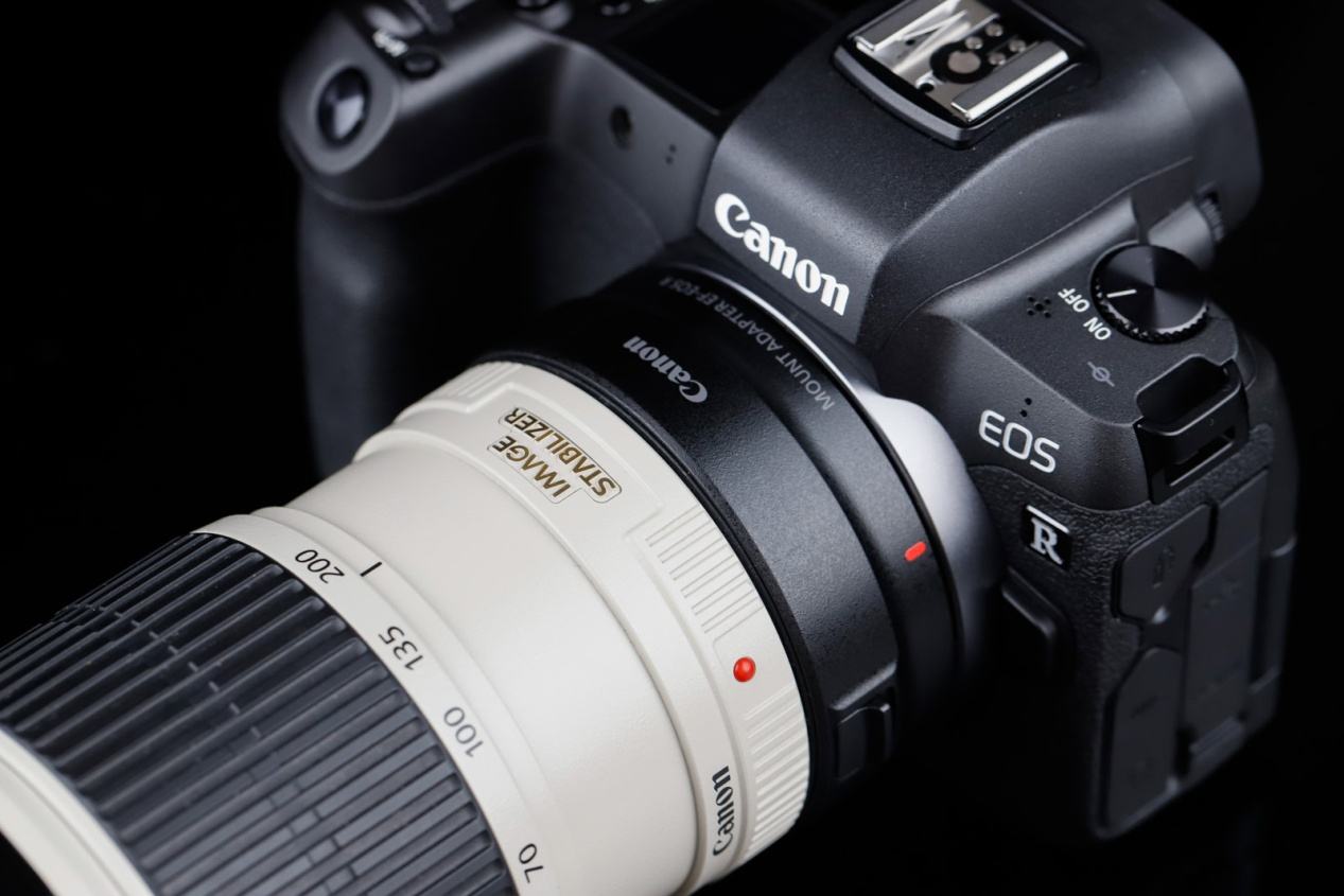 想升级无反,手上的单反相机和单反镜头,应该及早出手吗?