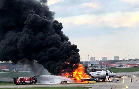 俄罗斯航空客机起火迫降 死亡人数增至13人