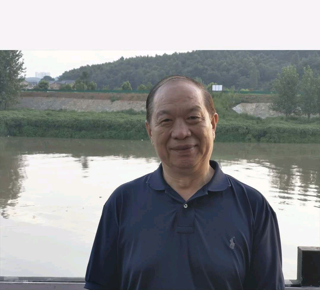 董万章:关注人口老龄化推进健康养老产业发展