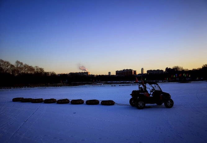 北陵公园的滑雪场