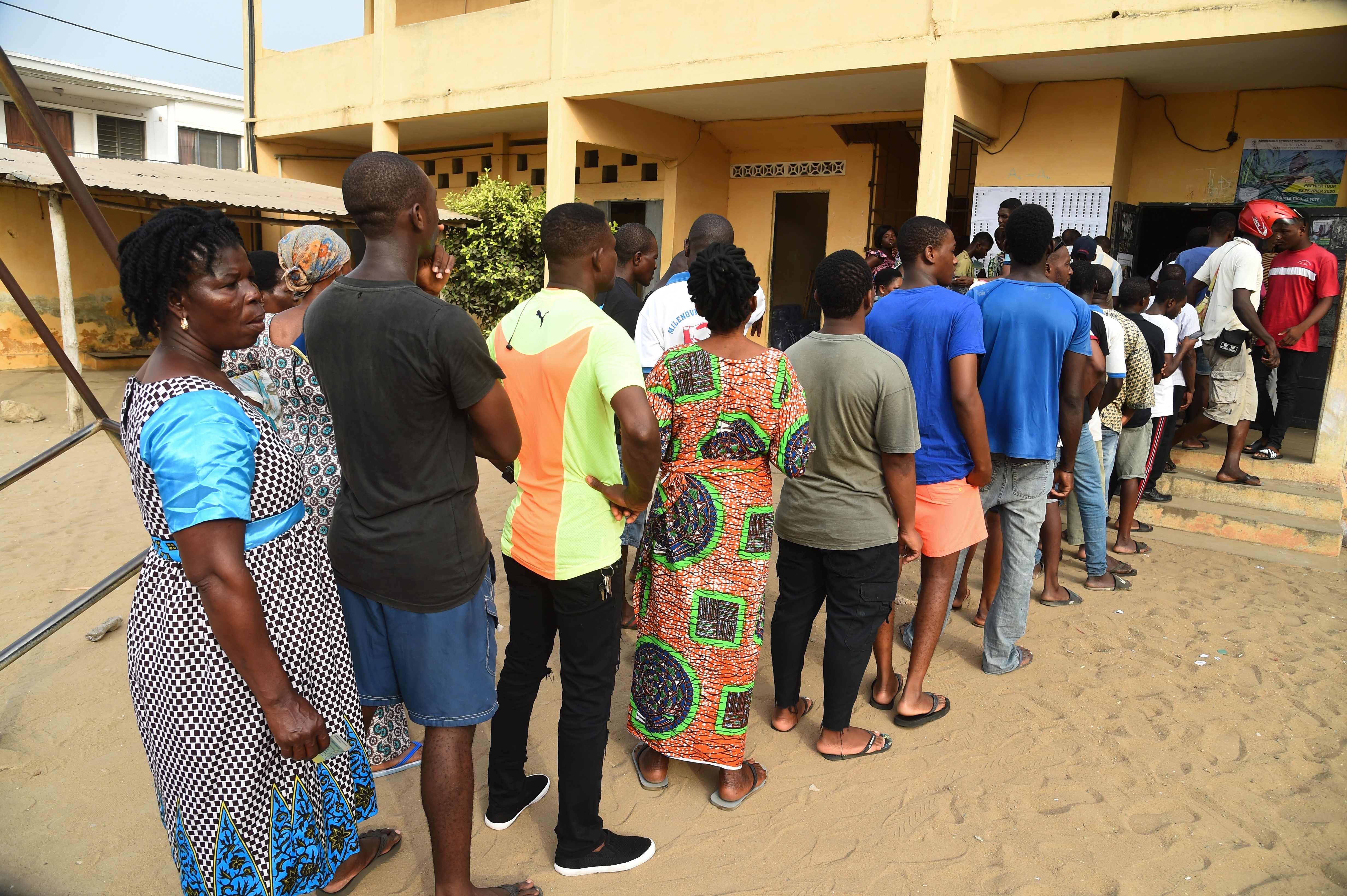 多哥举行总统选举