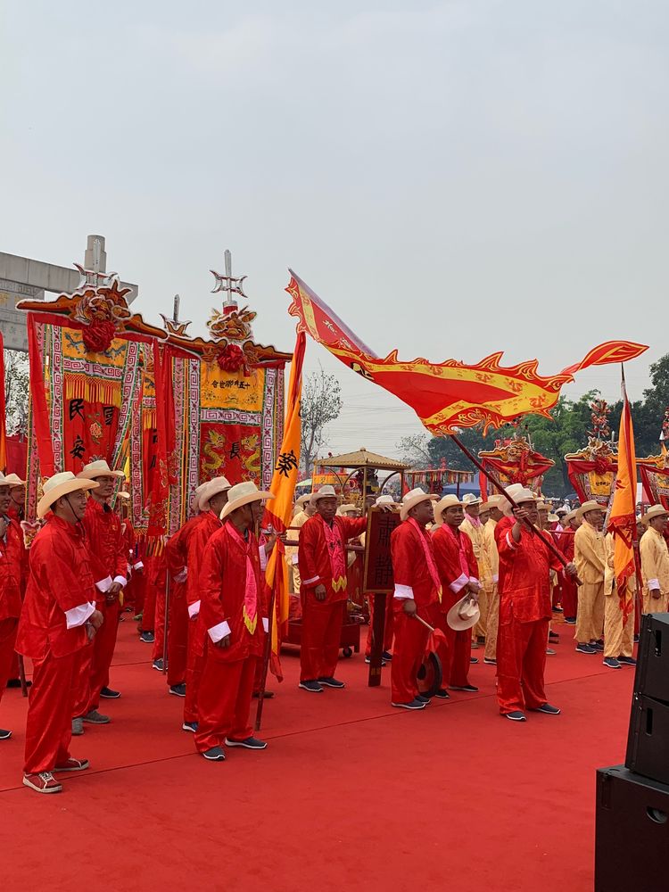 城中村千年庙会波罗诞,观摩五子朝王,学做波罗鸡,制乞巧工艺品