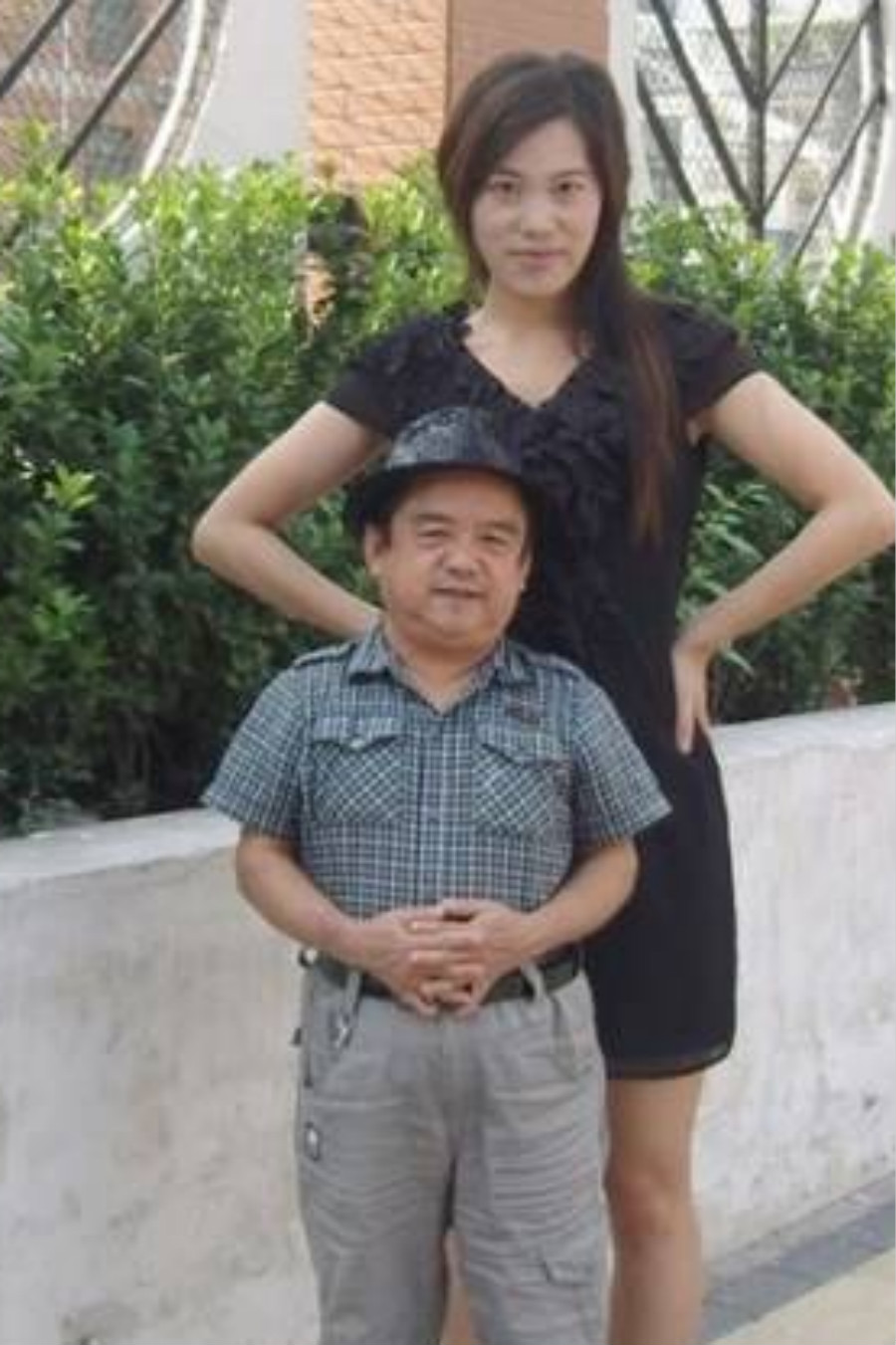 其貌不扬的男演员,我长得丑没关系,我老婆好看就行了