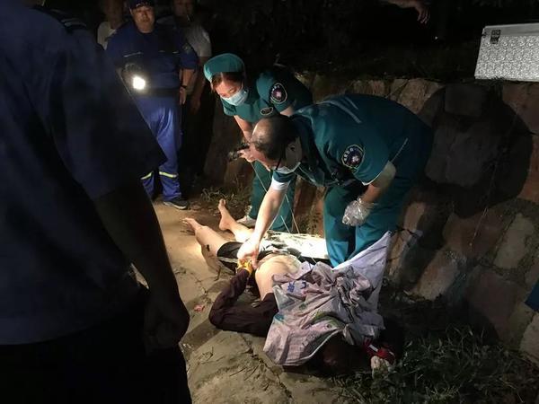 漯河一名约20岁男生不幸溺亡 尸体刚打捞出来急寻家人