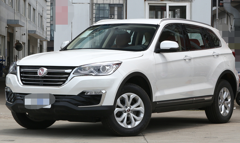 汉腾x7 2018款 x7s 1.5t 自动豪华型,沉稳大气,辨识度比较高