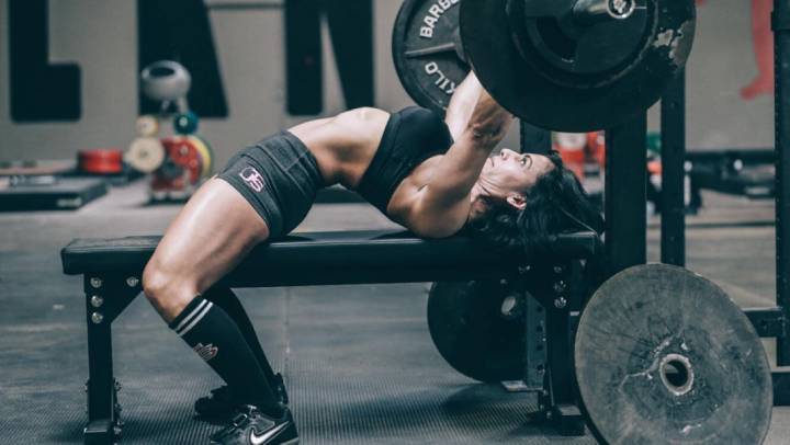 4种技术领会力从地起,让卧推力量更进一步