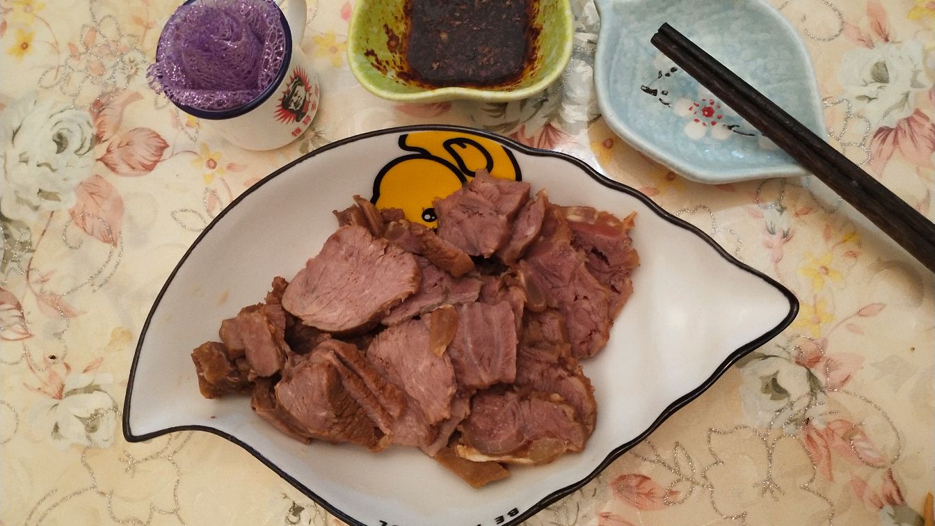 网购5斤牛腱子肉卤一锅,肉烂筋连真的还挺香