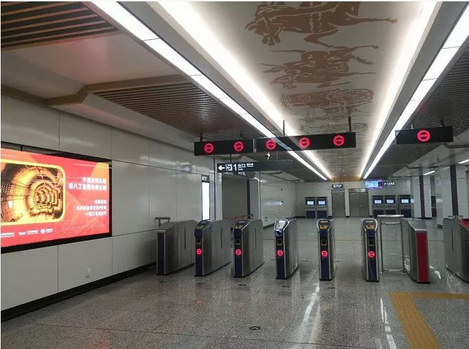 汉王陵公园站 赶快把这个好消息                   !