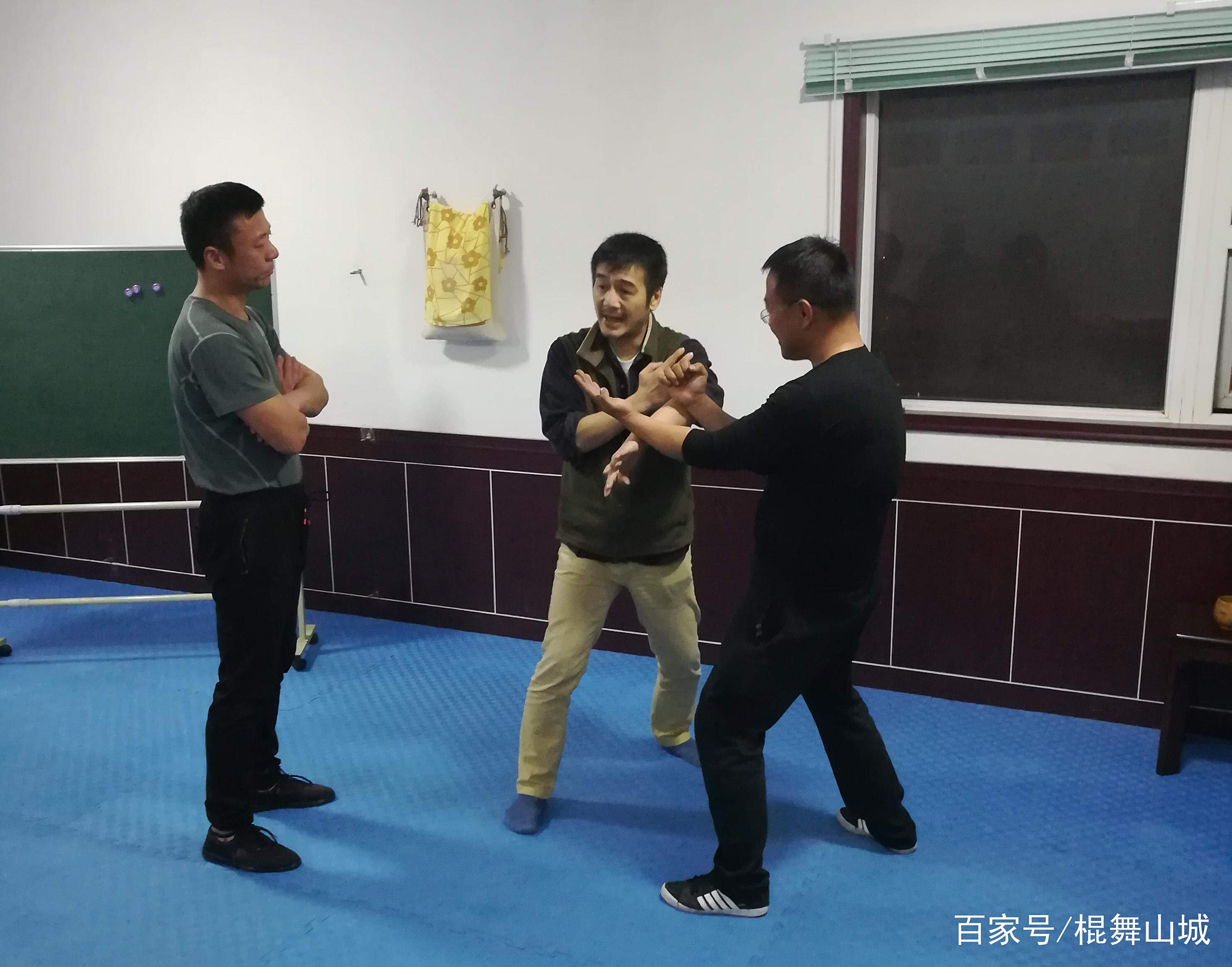 咏春拳黐手训练之二 咏春拳黐手训练之二