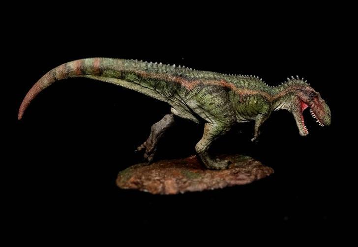 依潘龙,食蜥王龙,蛮龙的介绍