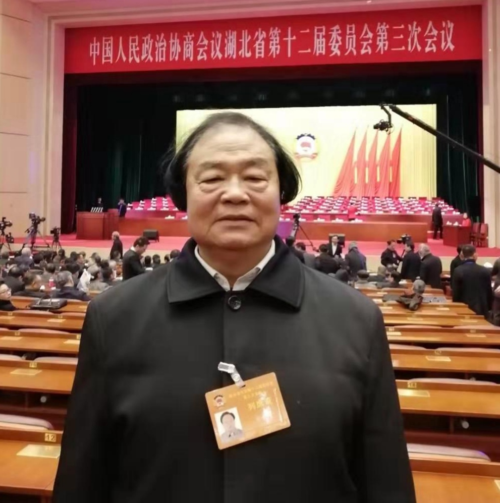 中国毛体书法界代表人物宋明政参加政协湖北省第十二届二次会议