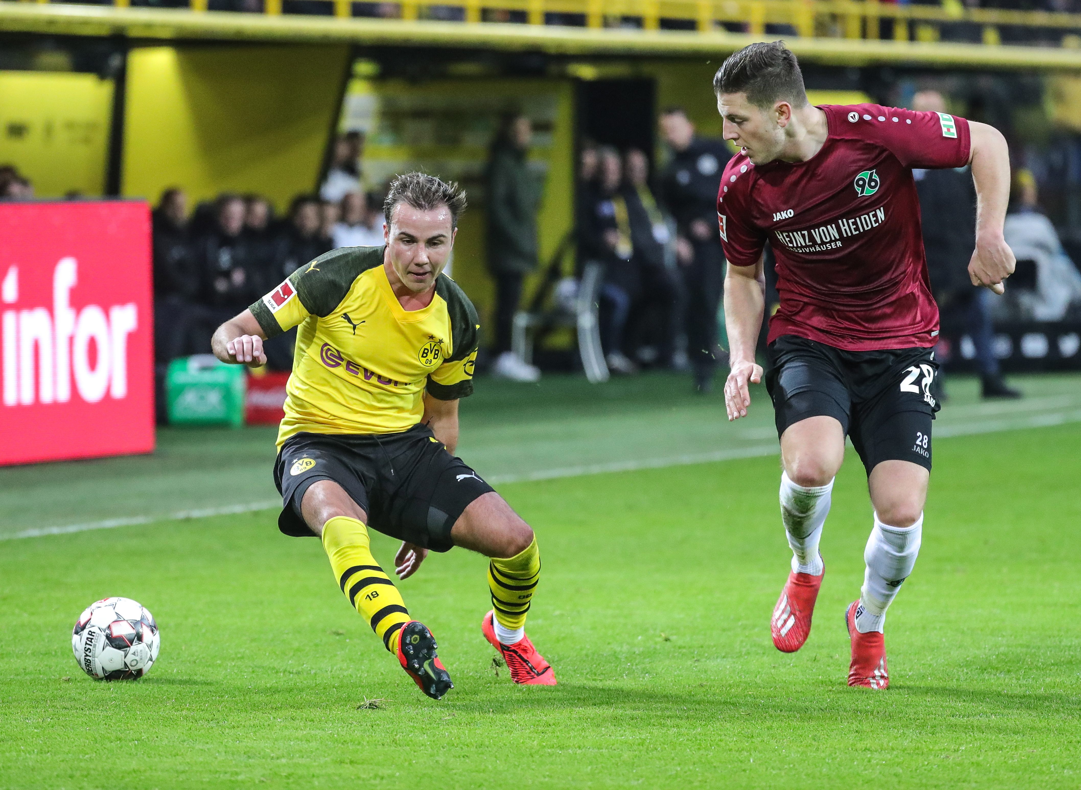 足球——德甲联赛:多特蒙德胜汉诺威96