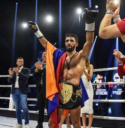 马拉特夺下轻量级世界第一!马拉特:有机会和一龙切磋一下